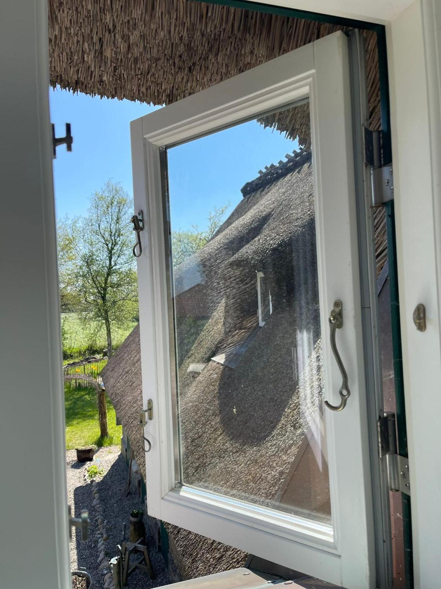 Bernstorfshof Appartement Jübek Buitenkant foto